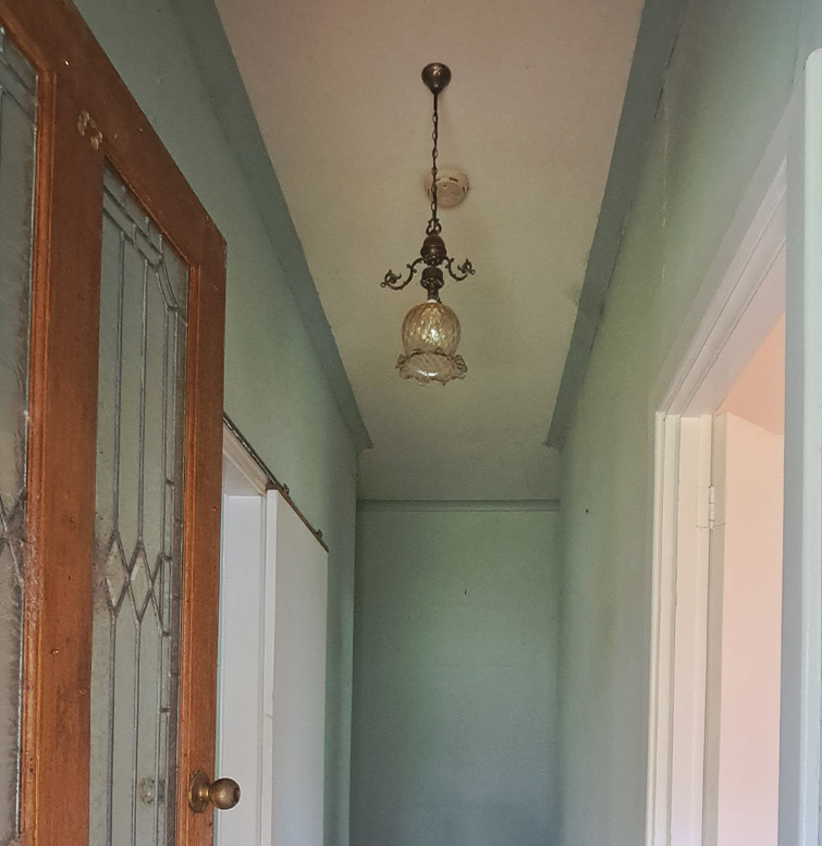 Decorative plasterwork before
